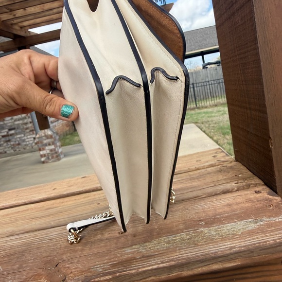 GUC Coach Klare Crossbody with Ombré Quilting Leather Luxury - Picture 7 of 12